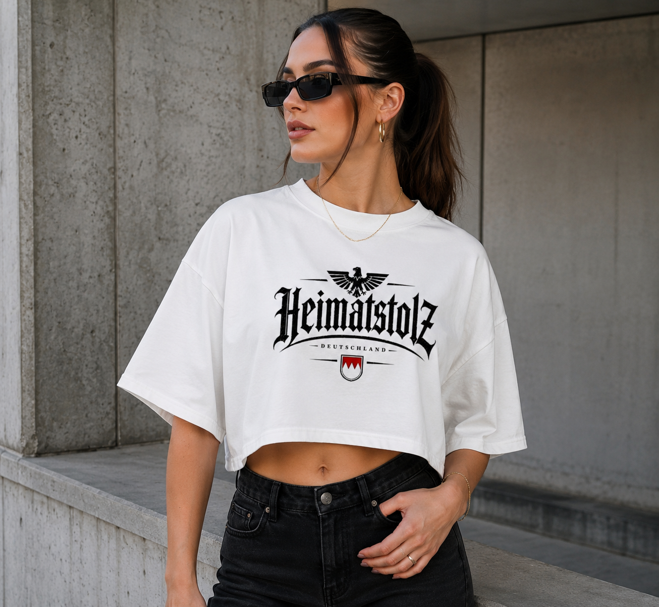 Damen Oversize Crop Top Heimatstolz Franken schwarz