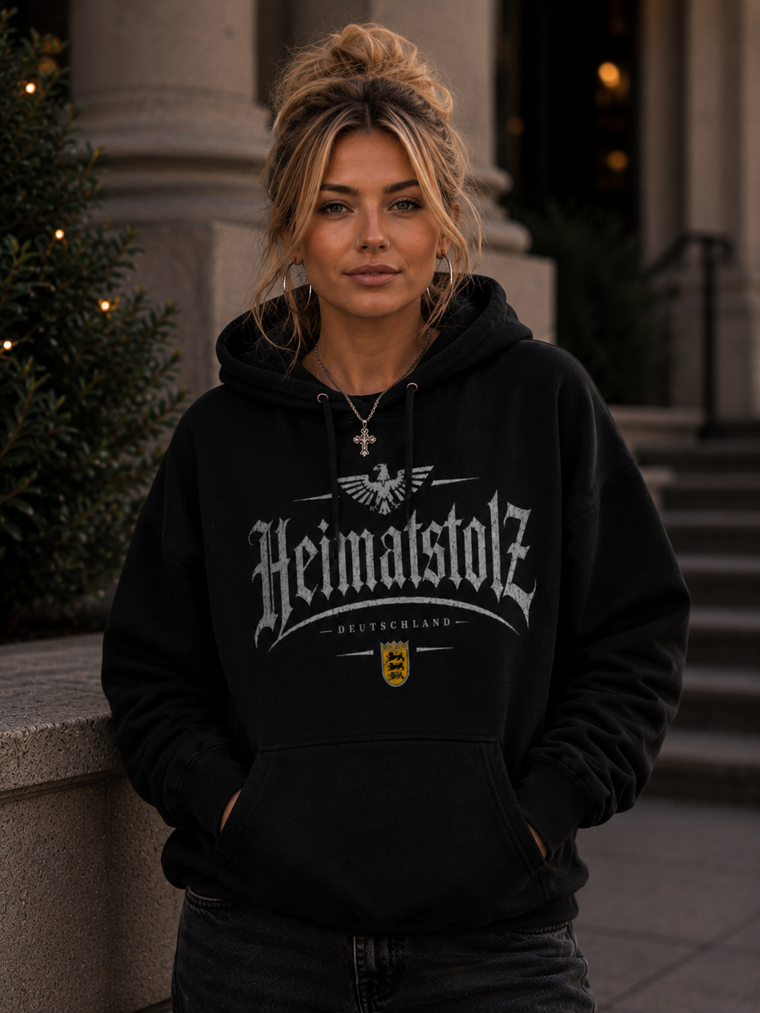 Damen Hoodie Heimatstolz Wappen Baden Württenberg weiß